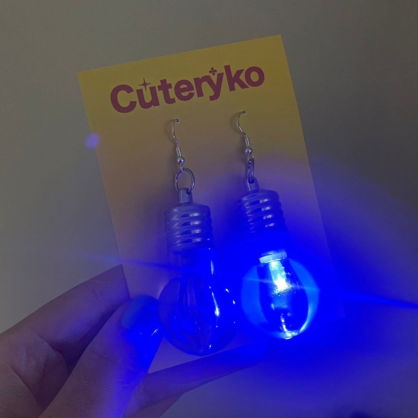 Rainbow Light Bulb Earrings - Cuteryko