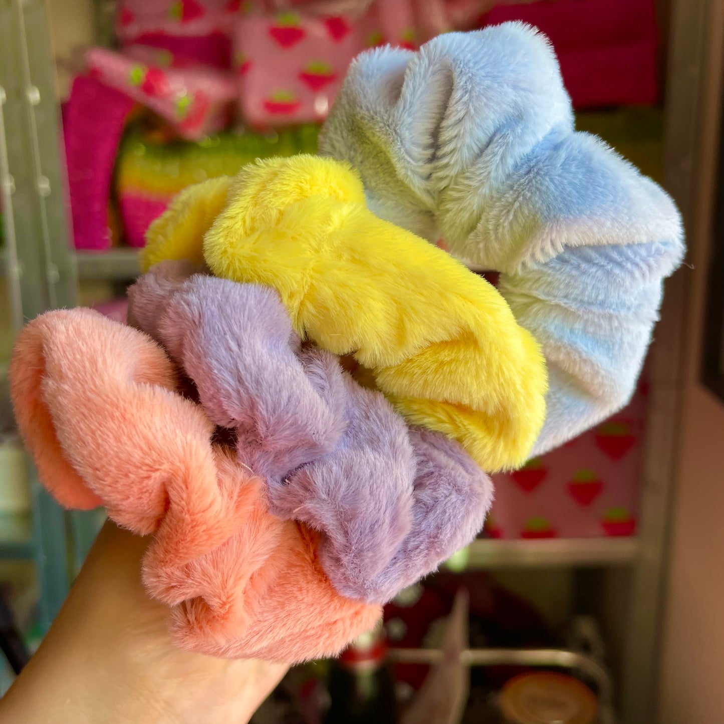 Fluffy Scrunchie - Cuteryko
