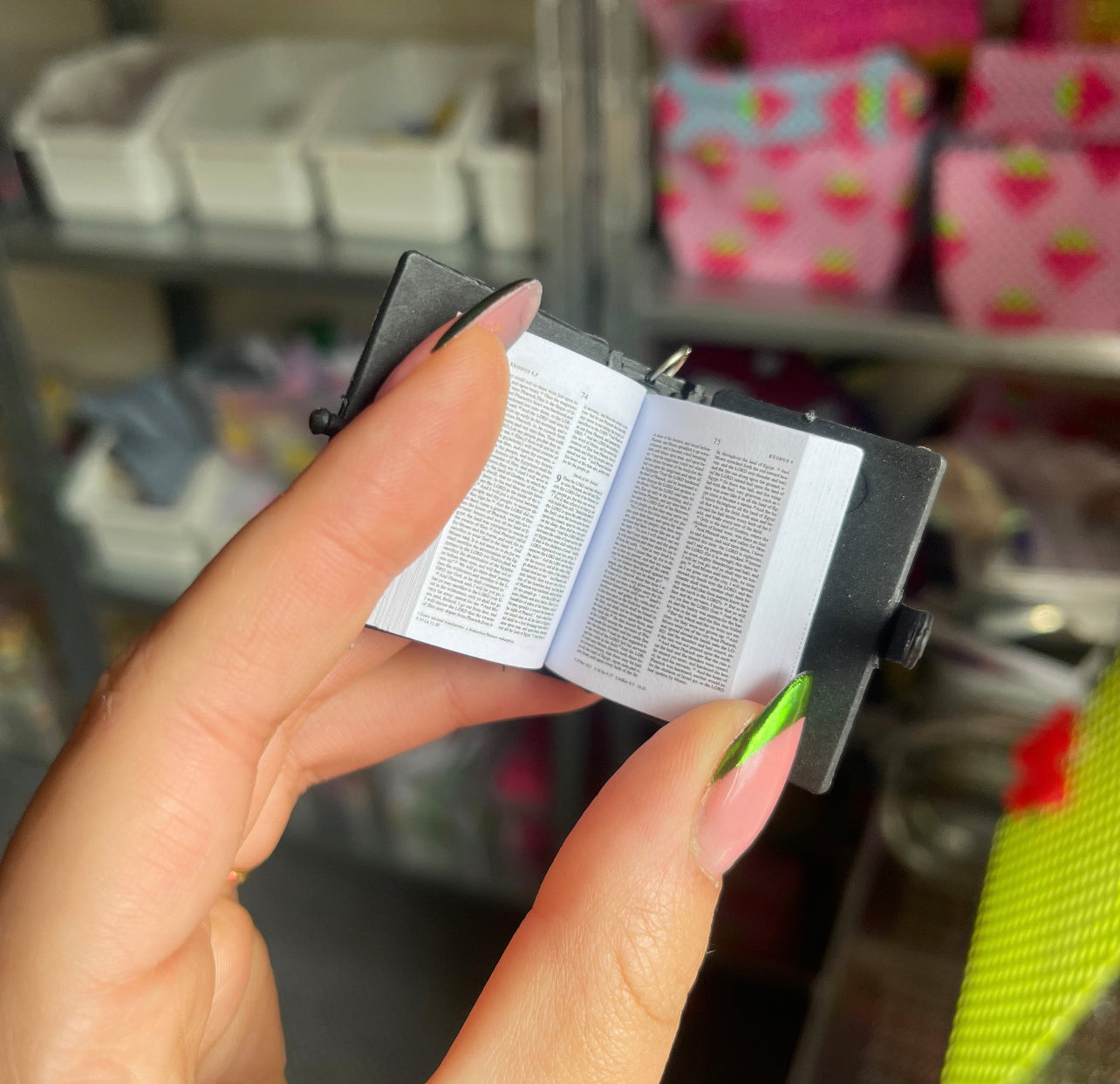 Bible Keychain - Cuteryko
