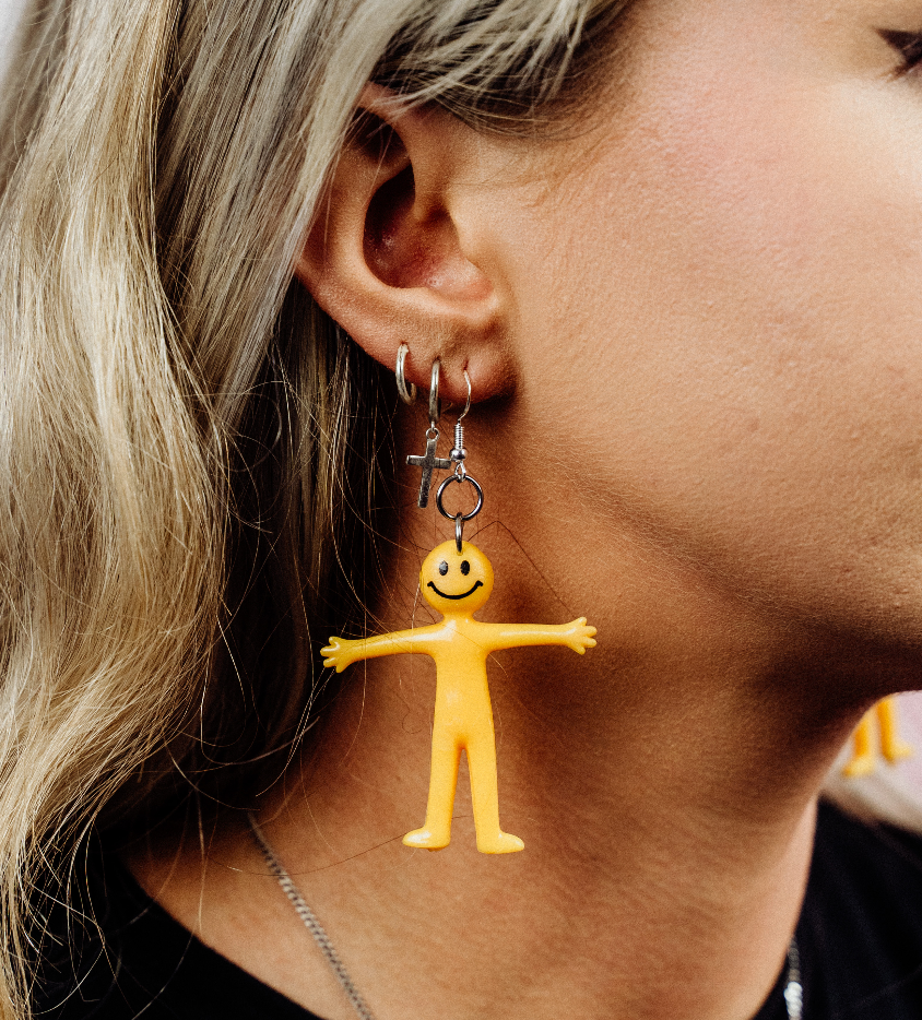 Stretchy Smiley Men Earrings - Cuteryko