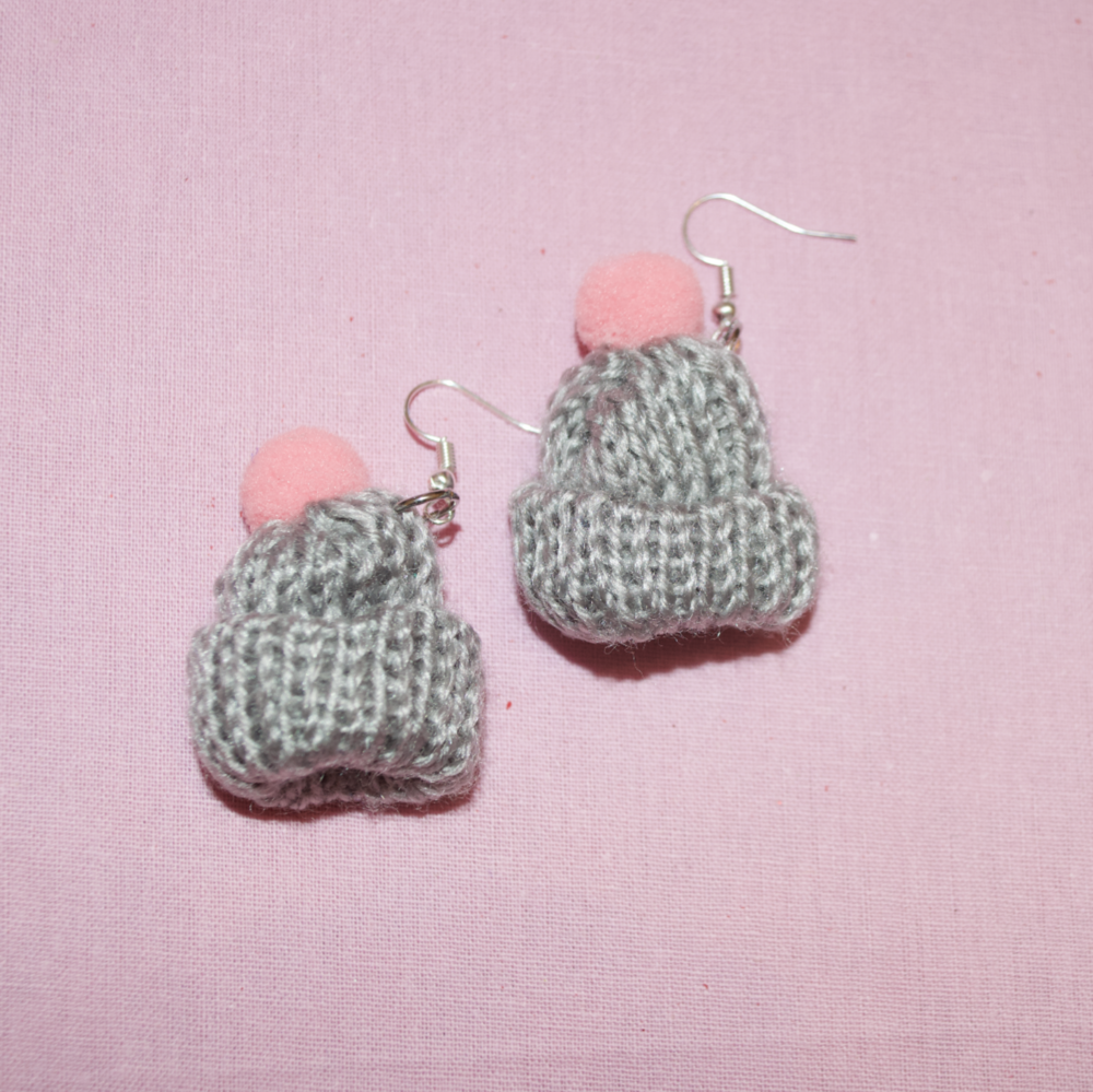 Bobble Hat Earrings - Cuteryko