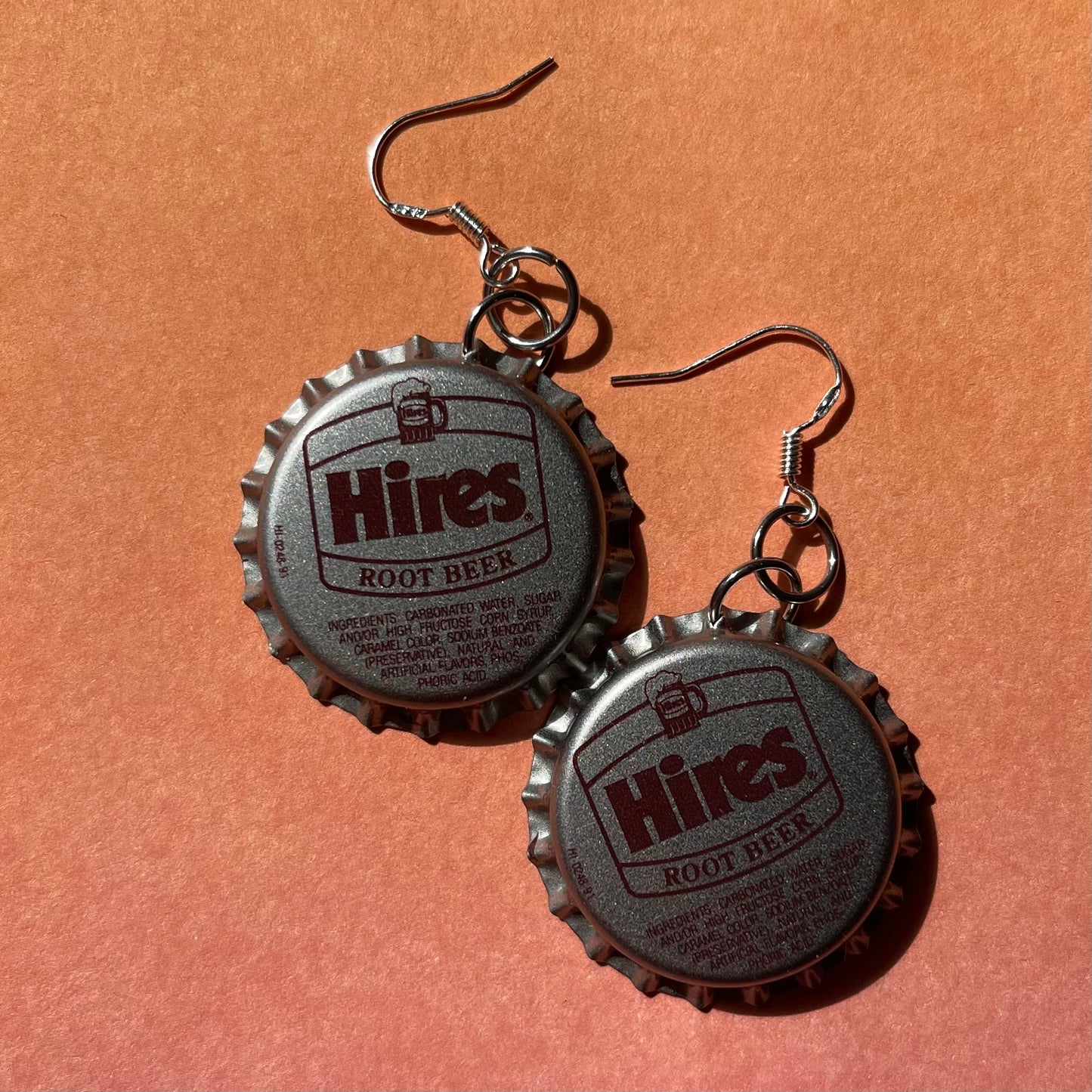 Hiers Root Beer Bottle Cap Earrings - Cuteryko