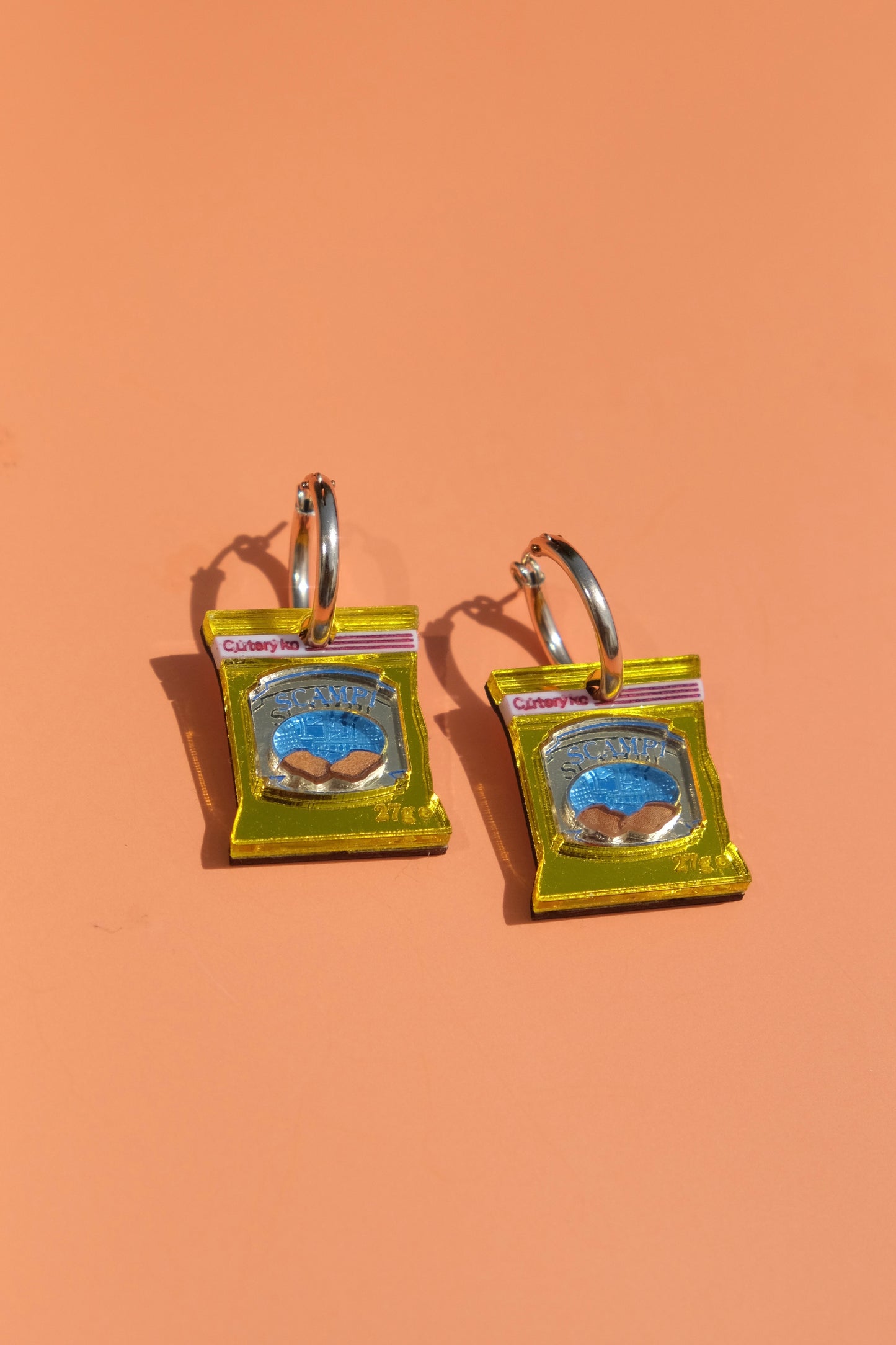 Scampi Snack Hoop Earrings