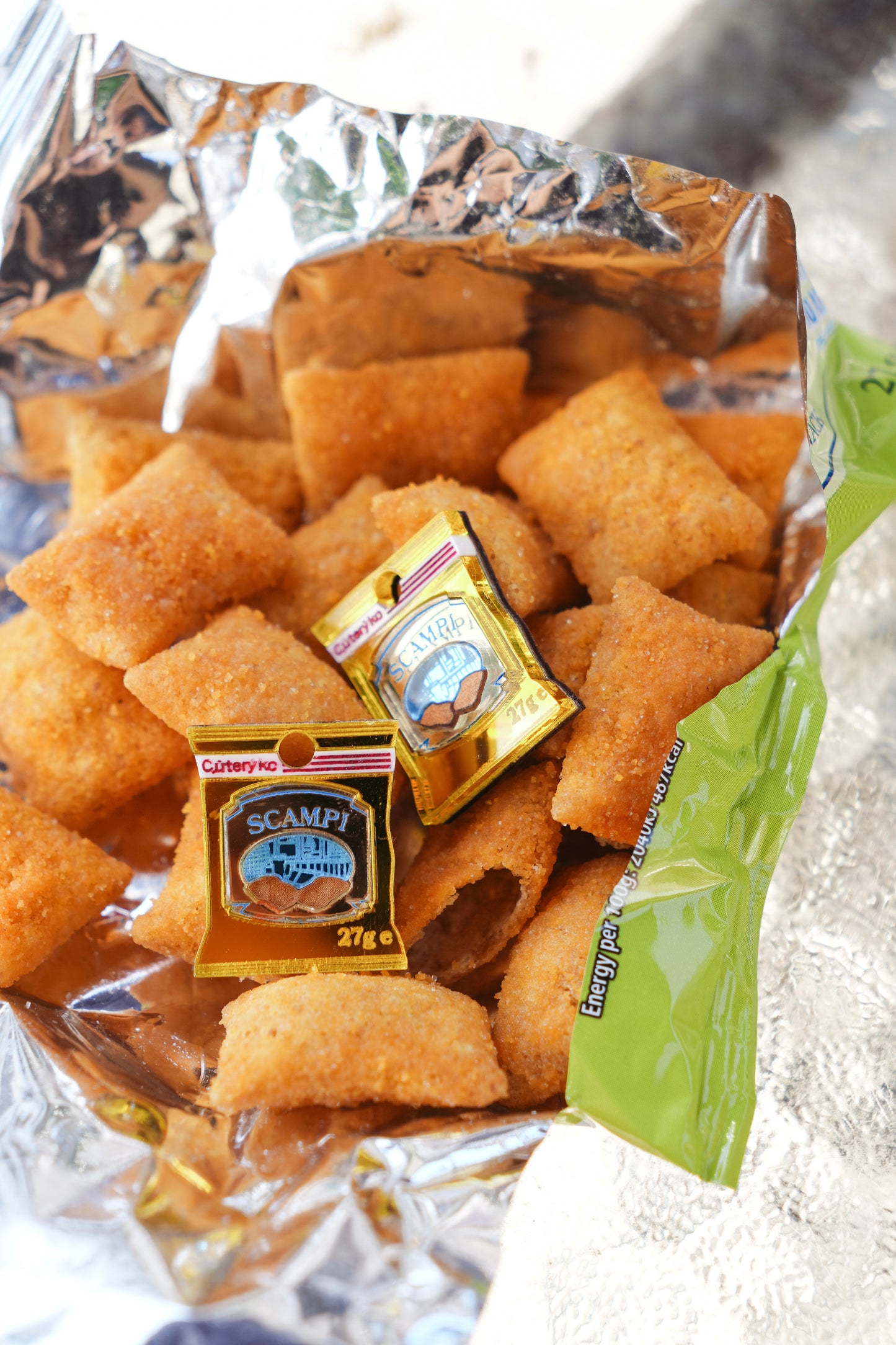 Scampi Snack Hoop Earrings