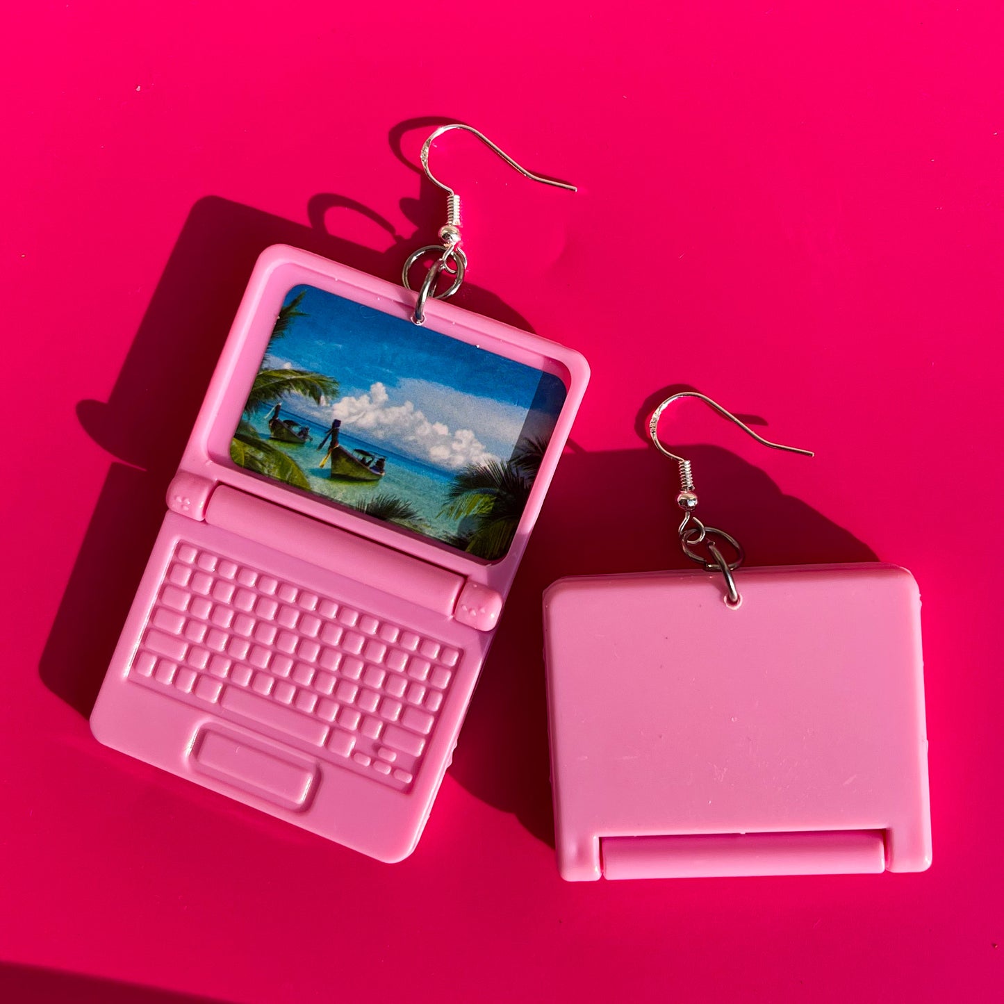 Pendientes de computadora rosa