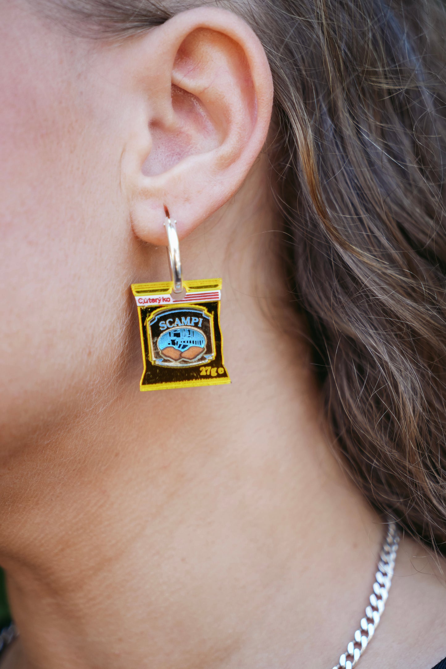 Scampi Snack Hoop Earrings