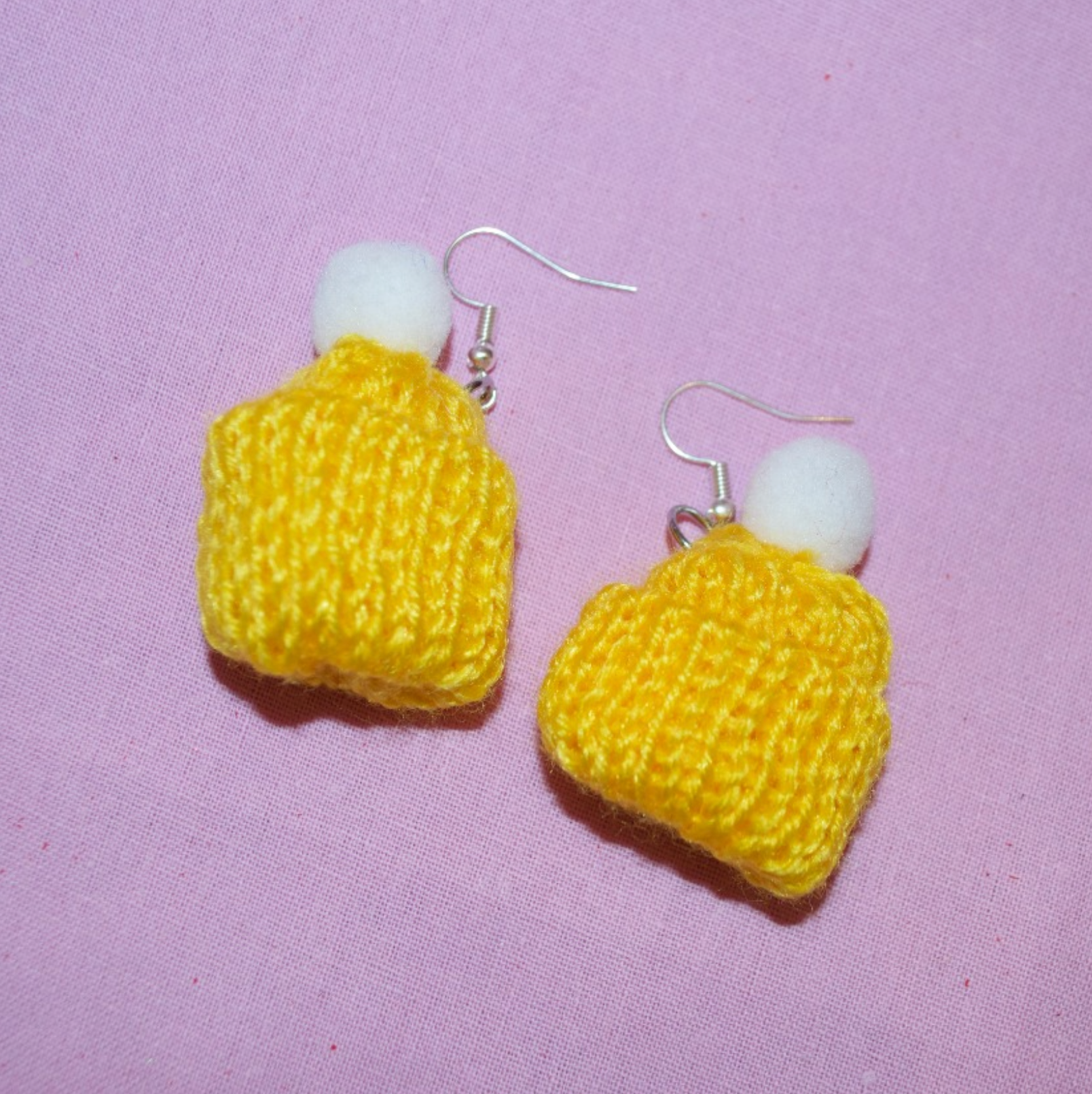 Bobble Hat Earrings - Cuteryko