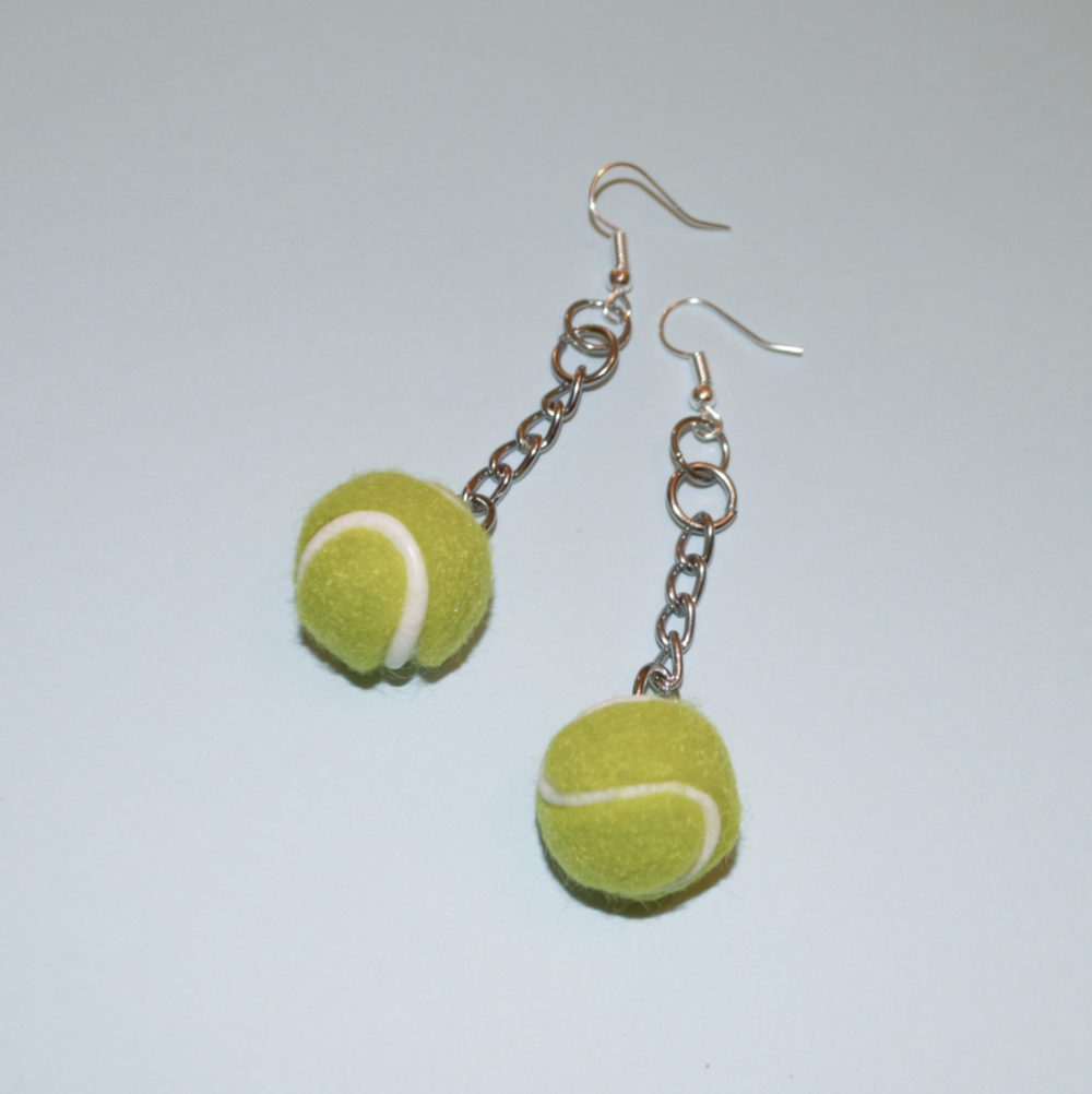 Mini-Tennisball-Ohrringe
