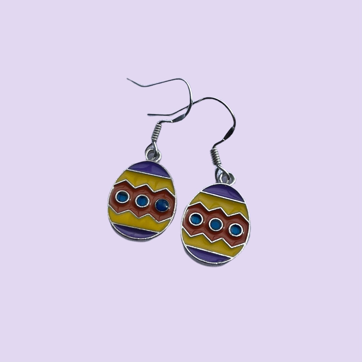 Lindos mini aretes de Pascua